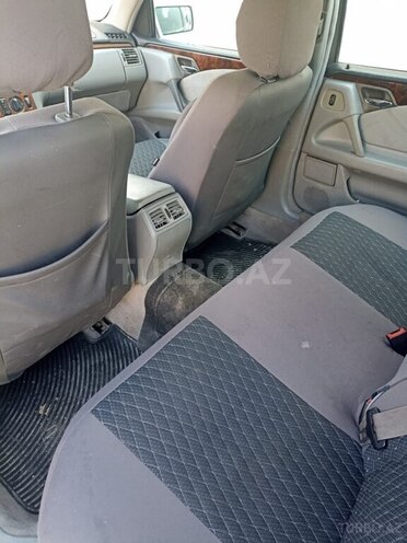 Mercedes E 240 1999, 366,330 km - 2.4 l - Bakı