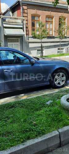 Mercedes E 240 2002, 400,000 km - 2.6 l - Zaqatala