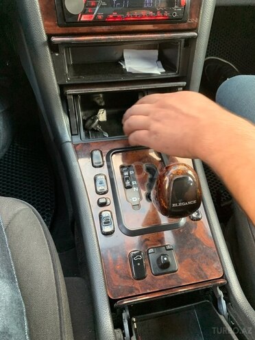 Mercedes E 220 2000, 328,000 km - 2.2 л - Gəncə