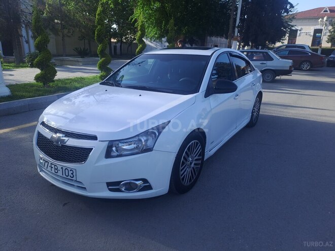 Chevrolet Cruze 2011, 120,000 km - 1.4 l - Yevlax