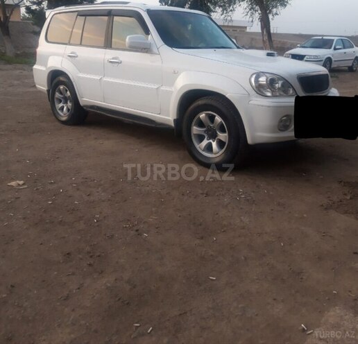 Hyundai Terracan 2005, 310,000 km - 2.9 л - Salyan
