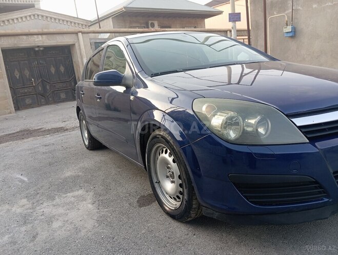 Opel Astra 2006, 330,000 km - 1.4 l - Bakı