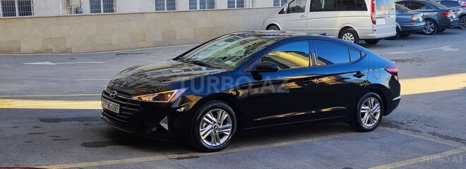 Hyundai Elantra 2018, 19,000 km - 2.0 l - Bakı