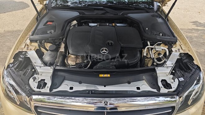 Mercedes E 220 d 2018, 311,000 km - 2.0 l - Bakı