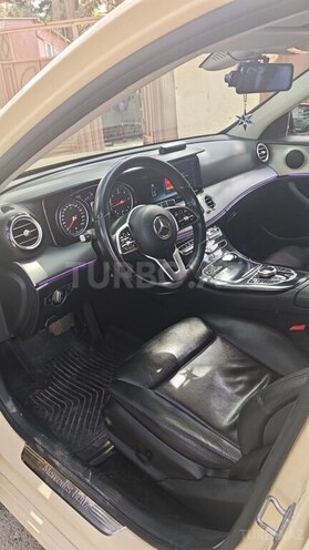 Mercedes E 220 d 2018, 311,000 km - 2.0 l - Bakı