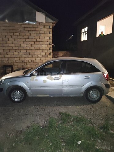 Kia Rio 2006, 360,000 km - 1.4 л - Lənkəran