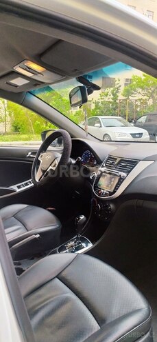 Hyundai Accent 2012, 130,680 km - 1.4 l - Bakı