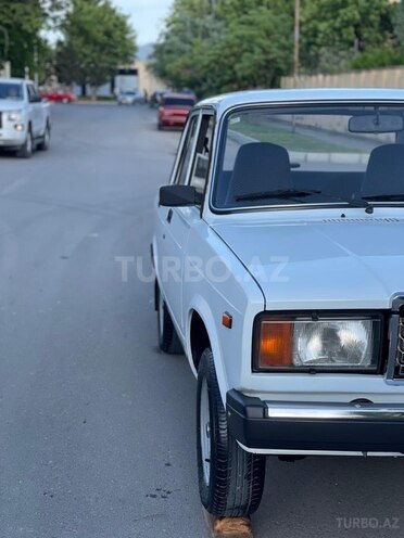 LADA (VAZ) 2107 2009, 85,000 km - 1.6 л - Yevlax