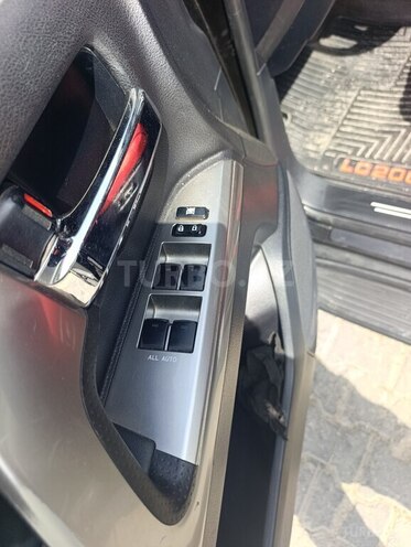 Toyota Land Cruiser 2014, 332,000 km - 4.5 l - Bakı