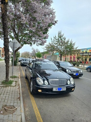 Mercedes E 240 2004, 266,700 km - 2.6 l - Masallı