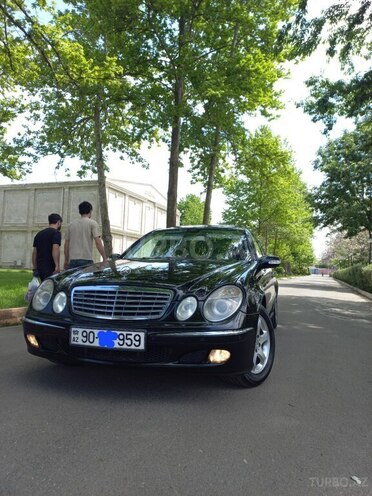 Mercedes E 240 2004, 266,700 km - 2.6 l - Masallı