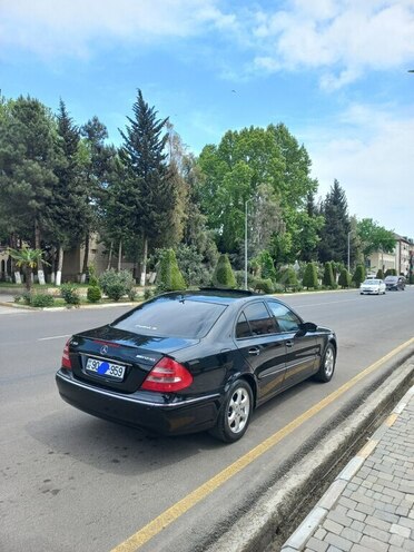 Mercedes E 240 2004, 266,700 km - 2.6 l - Masallı