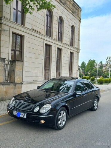 Mercedes E 240 2004, 266,700 km - 2.6 l - Masallı