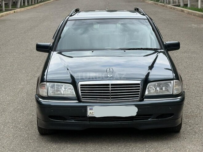 Mercedes C 200 2000, 180,000 km - 2.0 l - Gəncə