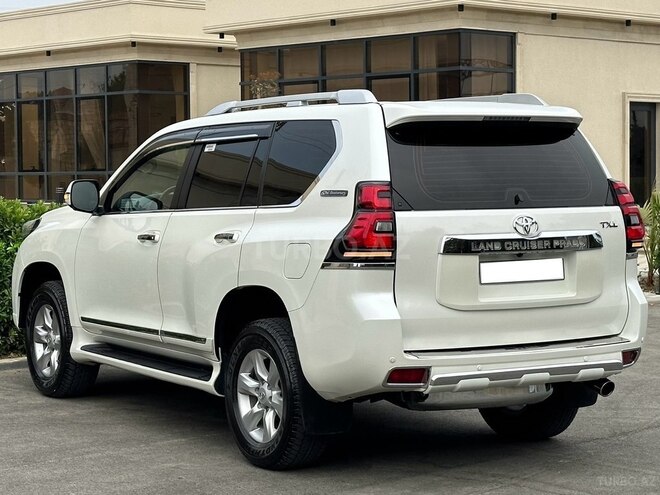 Toyota Land Cruiser Prado 2012, 135,000 km - 2.7 л - Bakı