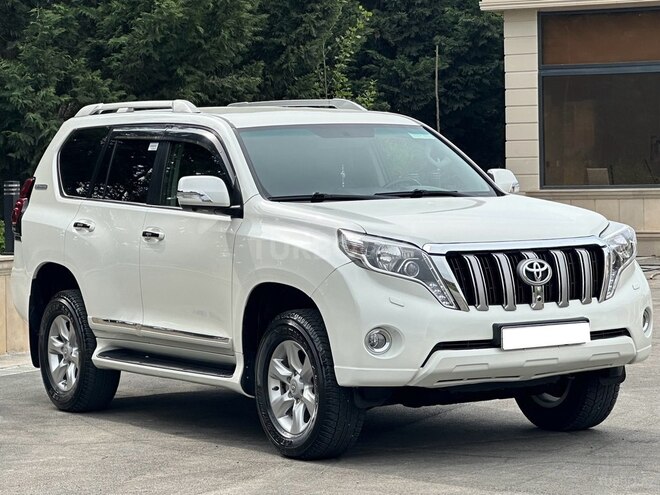 Toyota Land Cruiser Prado 2012, 135,000 km - 2.7 л - Bakı
