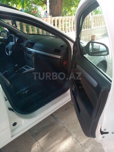Opel Astra 2009, 300,000 km - 1.7 l - Şirvan