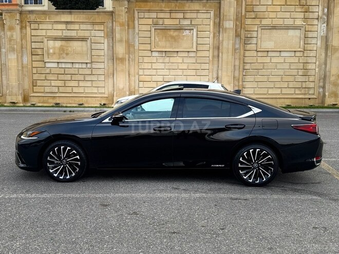 Lexus ES 300h 2020, 53,250 km - 2.5 l - Bakı