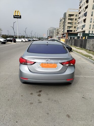 Hyundai Elantra 2015, 160,000 km - 1.8 л - Bakı