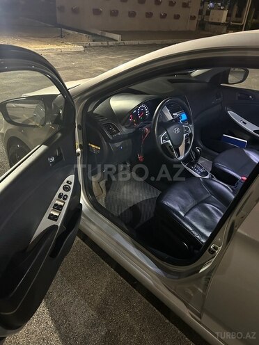 Hyundai Accent 2011, 165,000 km - 1.4 l - Sumqayıt