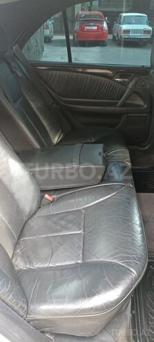 Mercedes E 230 1996, 420,000 km - 2.3 l - Bakı