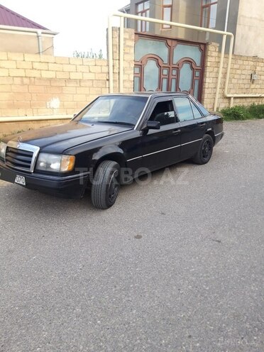 Mercedes E 250 1993, 500,000 km - 2.5 l - Bakı
