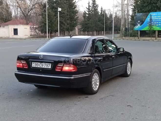 Mercedes E 270 2000, 377,700 km - 2.7 l - Mingəçevir