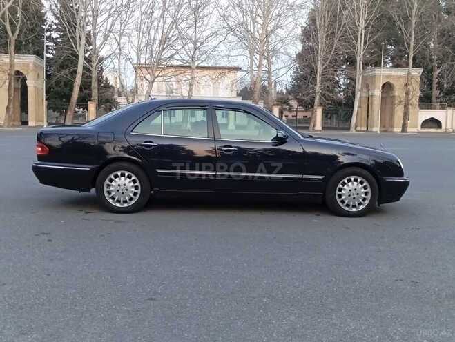 Mercedes E 270 2000, 377,700 km - 2.7 l - Mingəçevir