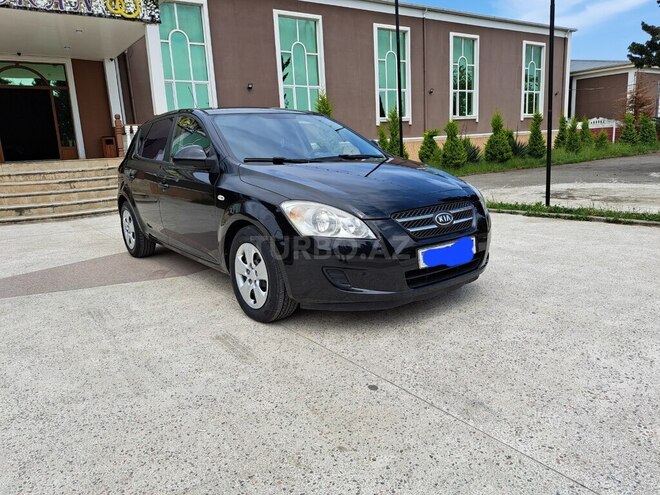 Kia Ceed 2007, 274,000 km - 1.6 l - Masallı