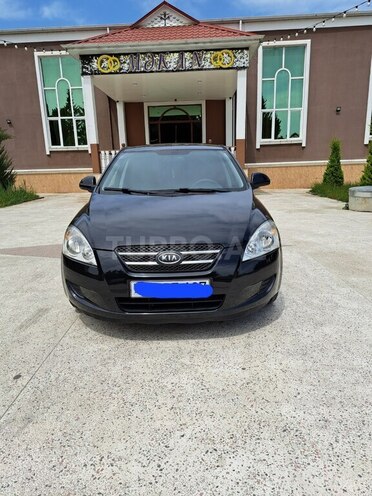 Kia Ceed 2007, 274,000 km - 1.6 l - Masallı