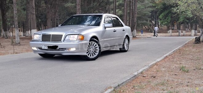 Mercedes C 230 2000, 333,333 km - 2.3 л - Sumqayıt