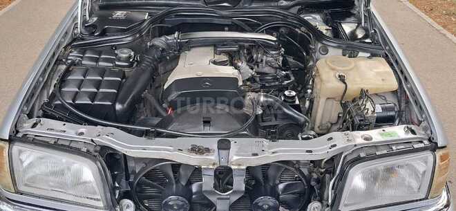 Mercedes C 230 2000, 333,333 km - 2.3 л - Sumqayıt