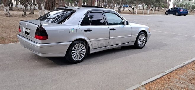 Mercedes C 230 2000, 333,333 km - 2.3 л - Sumqayıt