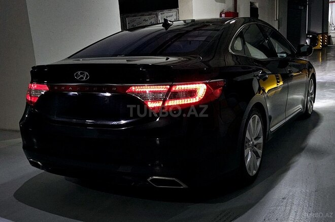 Hyundai Grandeur 2016, 200,000 km - 2.2 л - Bakı
