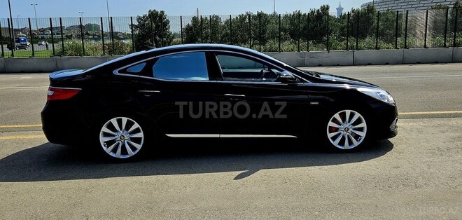Hyundai Grandeur 2016, 200,000 km - 2.2 л - Bakı