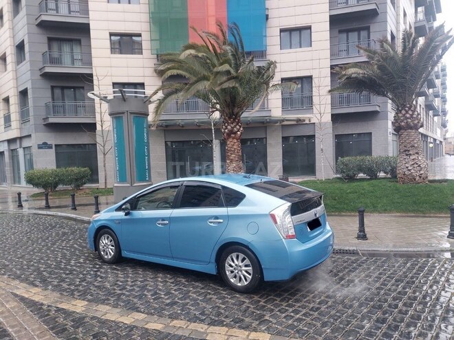 Toyota Prius 2013, 354,056 km - 1.8 l - Bakı