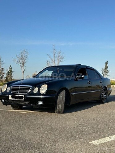 Mercedes E 270 2000, 389,000 km - 2.7 l - Bakı