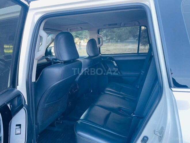 Toyota Land Cruiser Prado 2013, 275,000 km - 2.7 l - Bakı