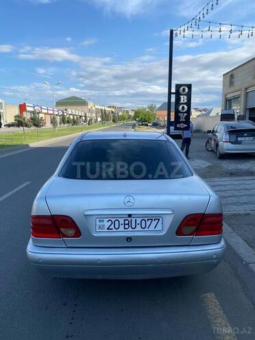 Mercedes E 240 1999, 61,446 km - 2.4 l - Gəncə