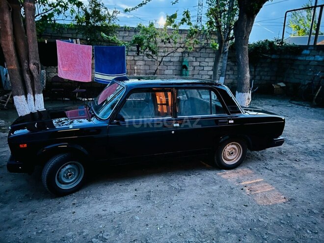 LADA (VAZ) 2107 2010, 24,563 km - 1.6 l - Biləsuvar