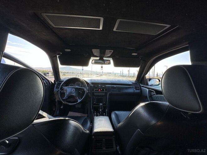 Mercedes E 270 2000, 389,000 km - 2.7 l - Bakı