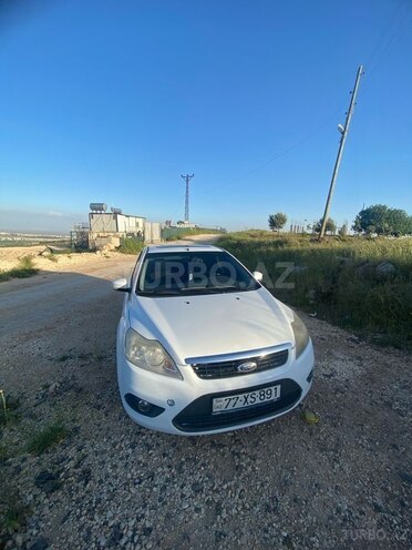 Ford Focus 2013, 216,000 km - 1.6 л - Naxçıvan