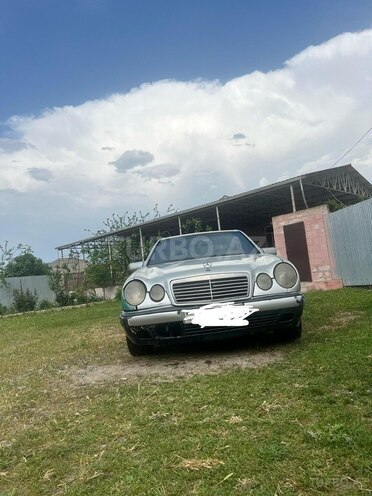 Mercedes E 230 1995, 736,283 km - 2.3 l - Bakı