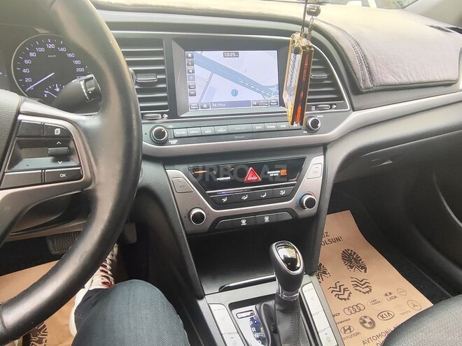 Hyundai Avante 2016, 176,000 km - 1.6 l - Bakı