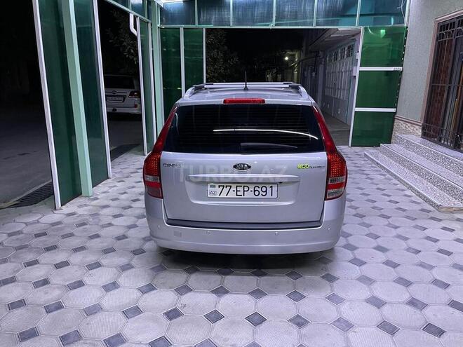 Kia Ceed 2011, 224,000 km - 1.6 l - Bakı