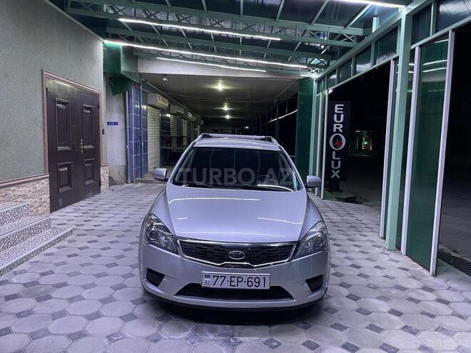 Kia Ceed 2011, 224,000 km - 1.6 l - Bakı