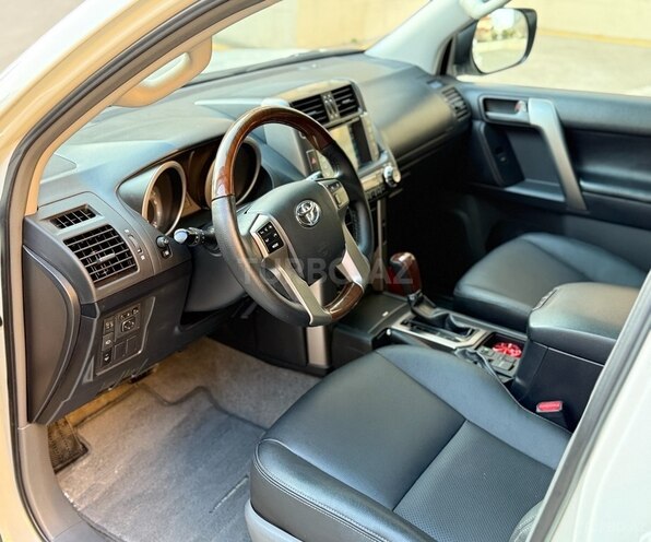 Toyota Land Cruiser Prado 2013, 125,000 km - 2.7 l - Bakı