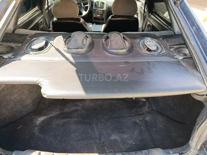 LADA (VAZ) 2112 2001, 423,000 km - 1.5 l - Qazax
