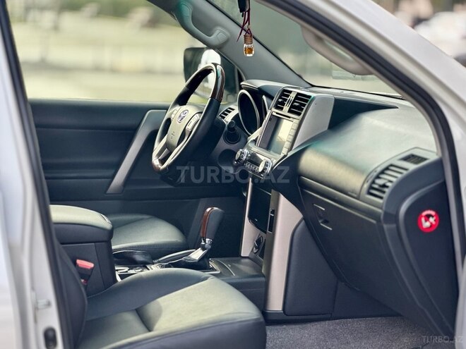 Toyota Land Cruiser Prado 2013, 125,000 km - 2.7 l - Bakı