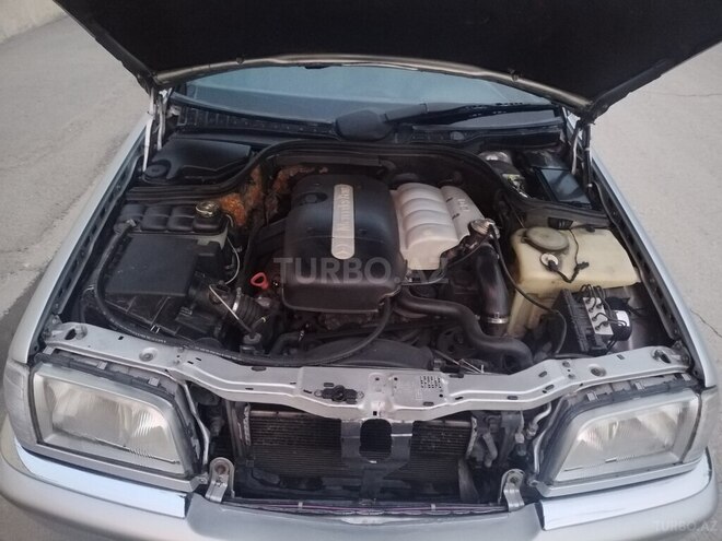Mercedes C 220 d 2000, 355,000 km - 2.2 l - Bakı